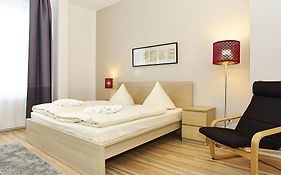 Bearlincity Apartments - City Center West